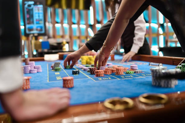 kecurangan mobile app interface showing sportsbook markets and live casino options